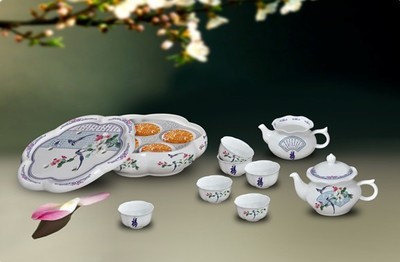陶瓷工藝禮品|高檔陶瓷茶具餐具擺件|陶瓷藝術(shù)收藏品|陶瓷批發(fā)廠家